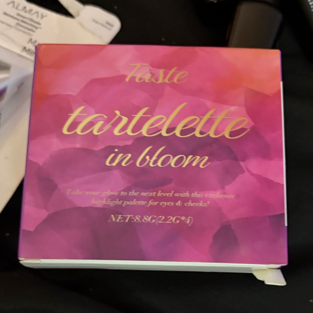Tarte Tartelette In Bloom Palette - Purple and Pink